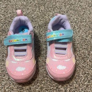 Cocomelon Sneaker Light Up Shoes Children Adjustable Strap Toddler Pink/Purple